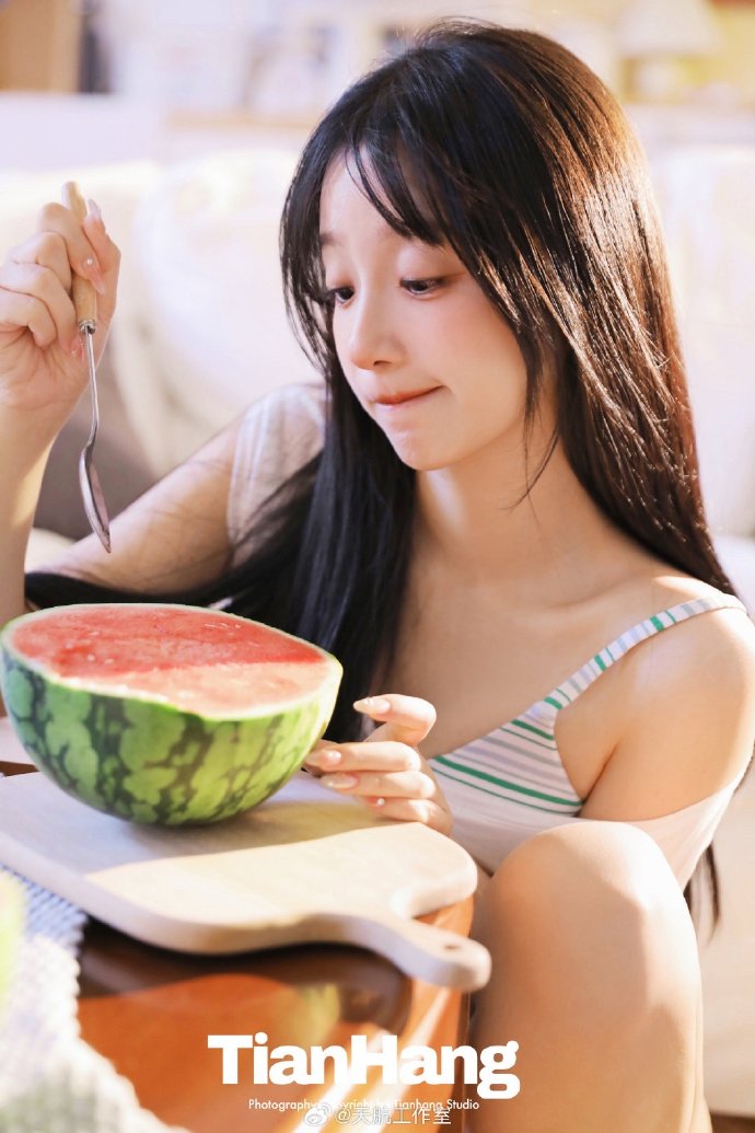 长月烬明 封面